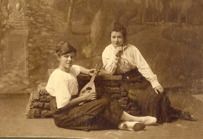 1920