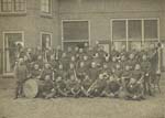 1910 Militaire kapel de rij zit vierde van links Jos  Verheugen